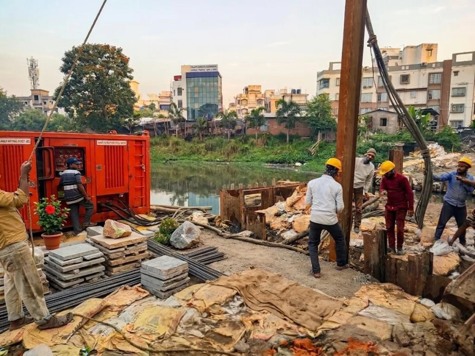 Bridge Foundation — Beliaghata Metro Station